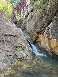Than Nam Rak Waterfall photo 4