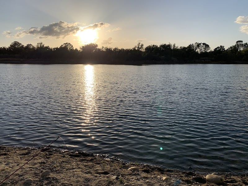 Avocado Lake Park – main
