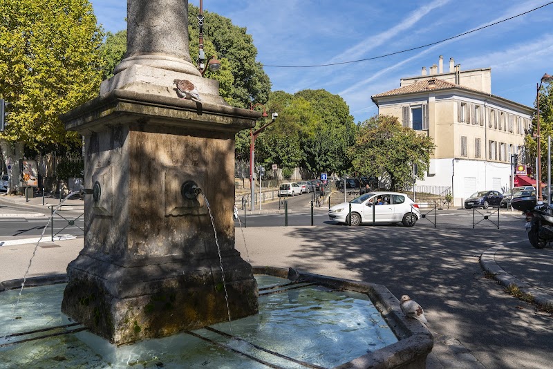 Parking Bellegarde – main