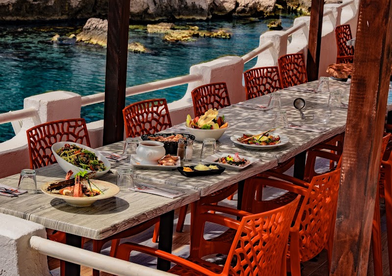 Restaurant La Baie des Singes – main