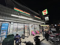 7-Eleven photo 3