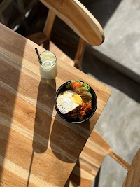 Famo Cafe Kayu Putih photo 2