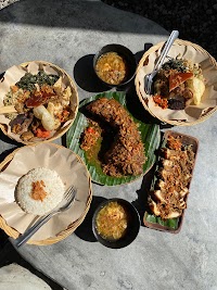 Babi Guling Golden Baturiti photo 4