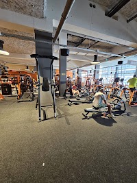 Basic-Fit 24/7 – main