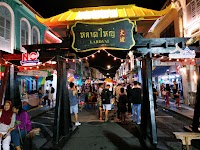 Lard Yai Sunday Night Market – main