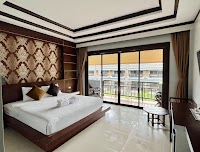 Phi Phi Andaman Beach Resort photo 2