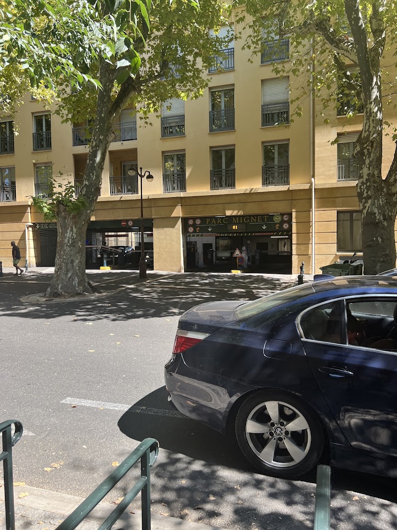 Parking Mignet (La Métropole Mobilité) – main