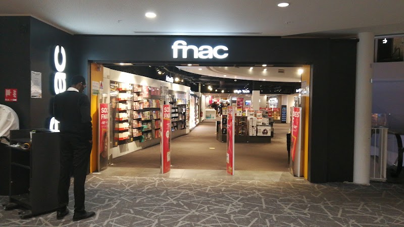 Fnac – main