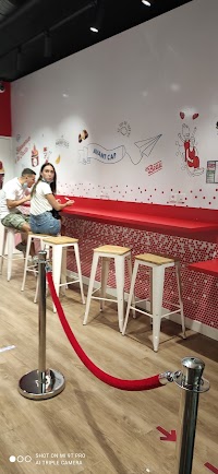 Centre Commercial Avant Cap photo 5