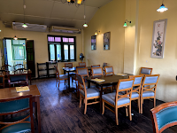 One Chun Cafe & Restaurant photo 2