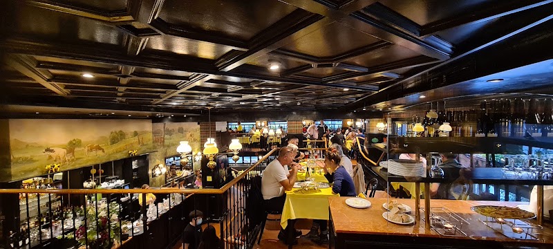 L'Entrecôte – main