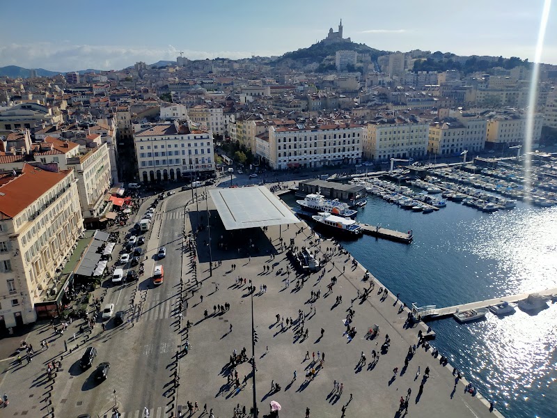 Vieux-Port – main