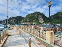 Ton Sai Pier Koh Phi Phi photo 2