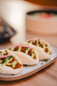 La Place des Canailles photo 2